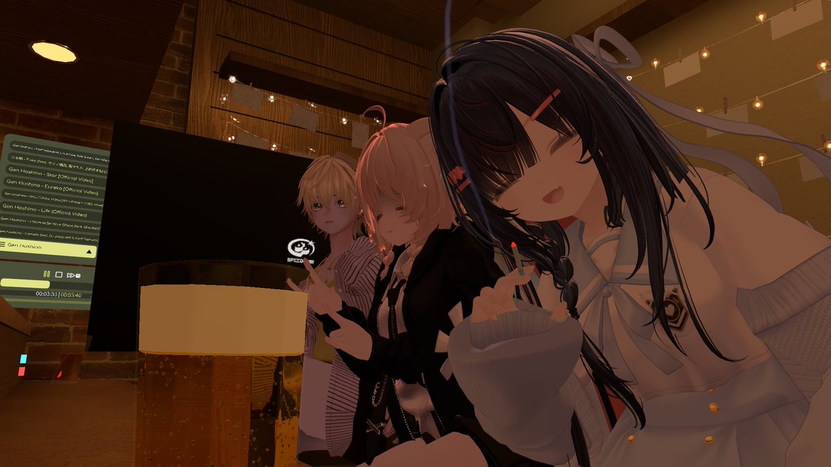 4000dsmkiv's tweet photo. 夜はくるるさんが作ったバーでSAKE
ちょっと飲みすぎたかもですね...w https://t.co/SDARjwatoZ