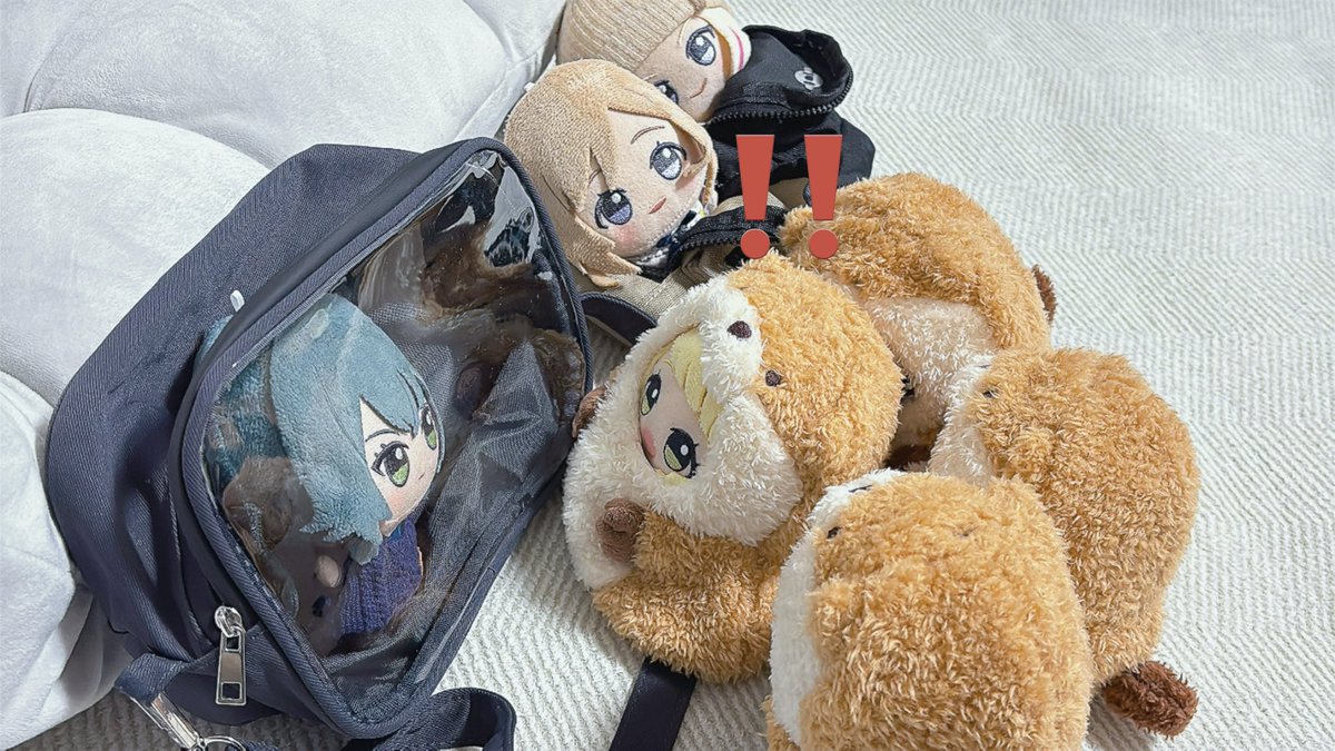 yangyagya11's tweet photo. 明日の旅行のためにもう準備しといてね、てまり早いな(･･;)

「私も入ろ...」

ｶﾞｼｯ!
「！！」

「お、お前たち！？」
お別れと思って引き留めに来たカワウソぬいズ https://t.co/hOF7QZbepR