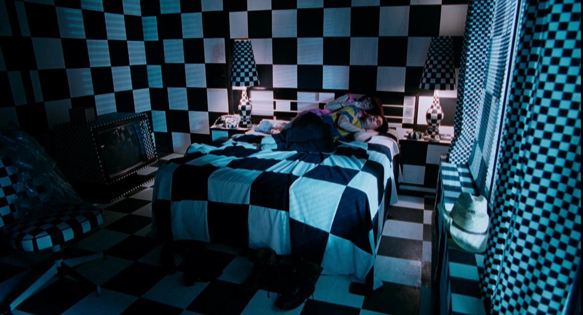 wickskiller's tweet photo. the doom generation (1995) dir. gregg araki https://t.co/vR9S03ScuU