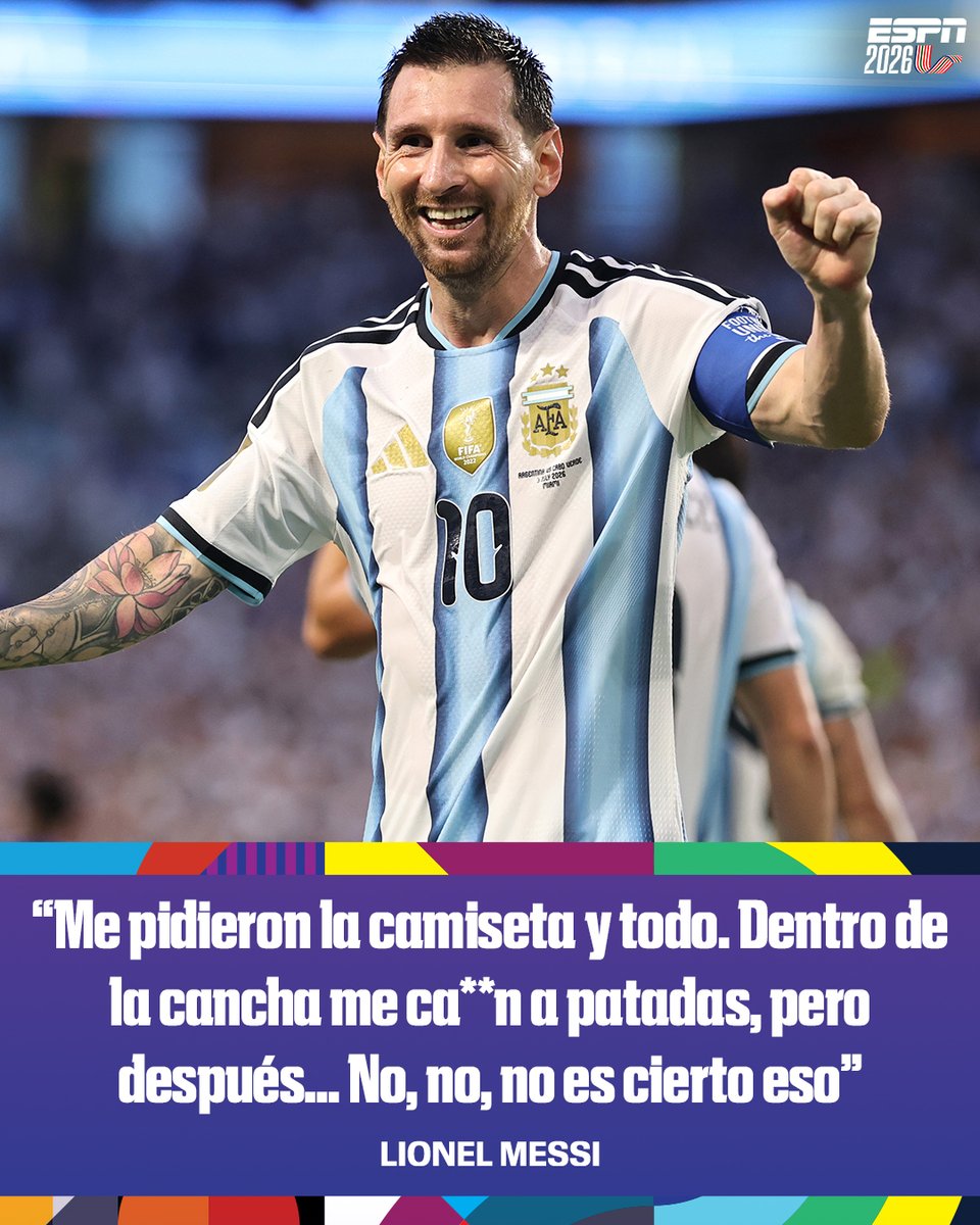 ESPNDeportes's tweet photo. Messi tomó con buen humor el hecho de que jugadores y staff de Cabo Verde lo esperaran para tomarse fotos y pedirle autógrafos después del partido 🤣😅. https://t.co/58mH7cXjpU