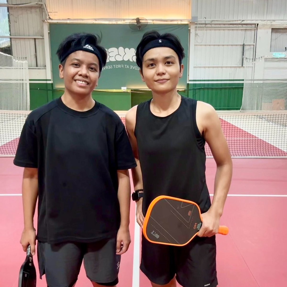 captie3's tweet photo. first time try main indoor, ternyata lebih barai daripada outdoor 😂🤏 https://t.co/45Lx8sXU6C