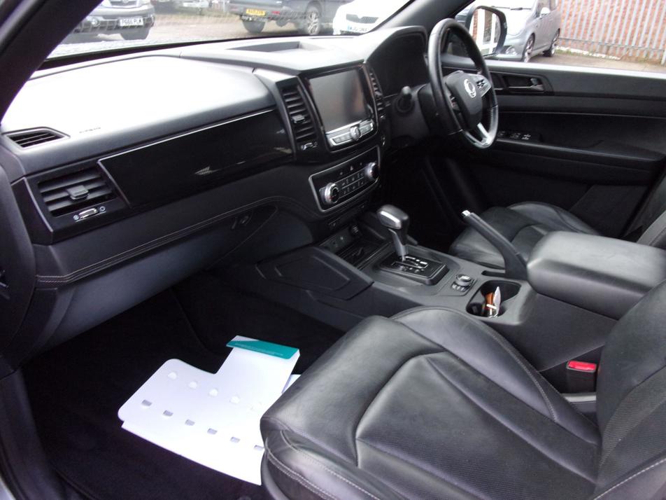 PollittsExeter's tweet photo. Used Car of the Week: SsangYong Musso
£12,995 + VAT | 2020 (20) | 109,000 miles | Diesel Auto | 4WD

Great service history, 3.5T towing, tow pack, canopy top, rear camera, 9.2in nav.

🔎 https://t.co/YAzmpdmLK8
📞 01392 496900 https://t.co/70eaJmuHG8