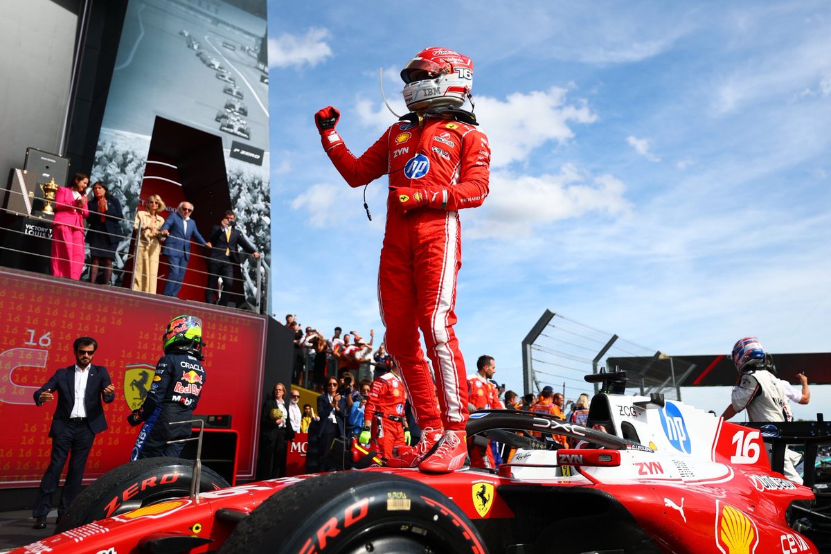 FerrariF1BR's tweet photo. A Ferrari quebrou o recorde de vitórias na F1 e agora soma 250 vitórias. O recorde anterior pertencia à Ferrari, com 249 vitórias. https://t.co/xkkWEIwFfA