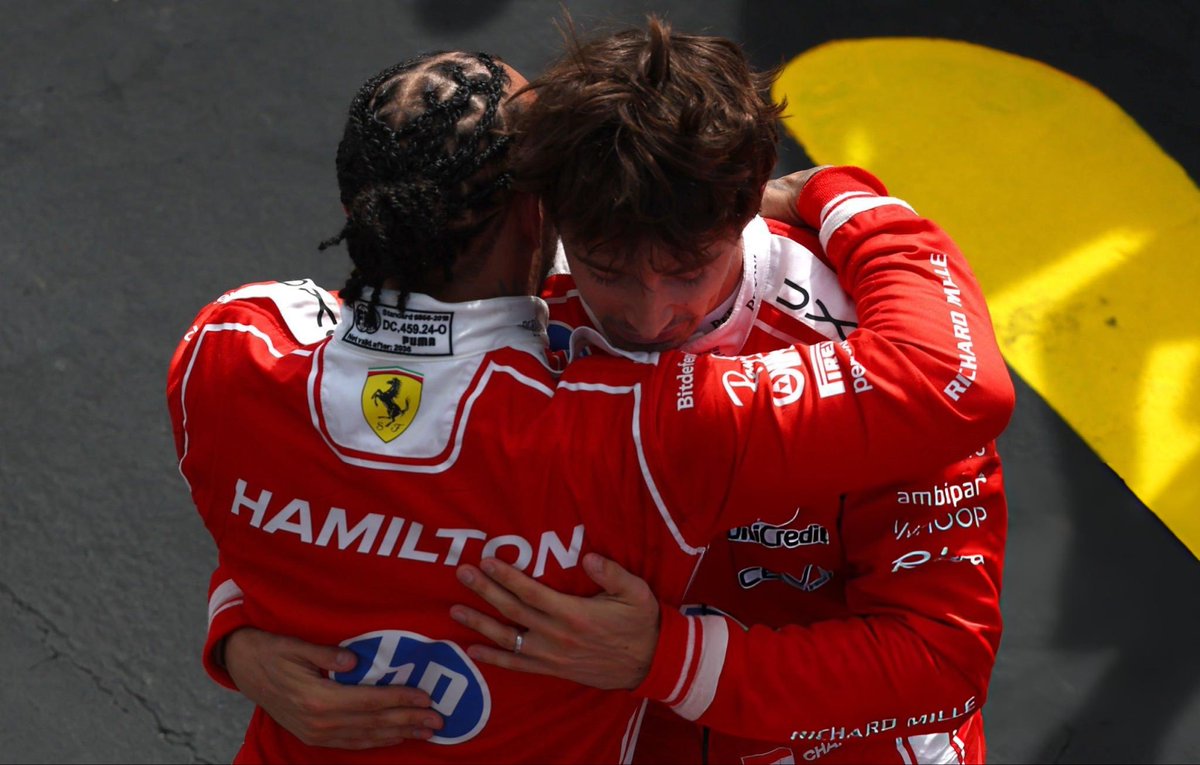 leclercsstreet's tweet photo. THE CHARLES AND LEWIS HUG❤️❤️❤️ https://t.co/MyS51O3yXq