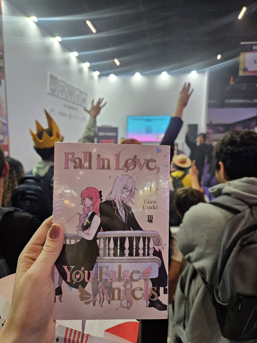 BiaPivotto's tweet photo. @PortalShoujo @uzcoco_66 @editorajbc Manas comprei ontem, "ah mas shoujo nao da dinheiro" https://t.co/NZ31XGJLWg