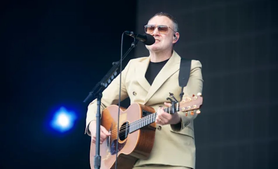 ocimaher's tweet photo. 📢 David Gray + Special Guest The Divine Comedy Halifax Tickets
🗓️ Sun 05 Jul 2026 6:00 PM at The Piece Hall, Halifax, UK

🎟️ Get Tickets at https://t.co/FKwMJJTPZy

#DavidGray #DavidGrayTickets #DavidGrayHalifax #DavidGrayinHalifax #ConcertTickets https://t.co/KOlXn0ZZoV