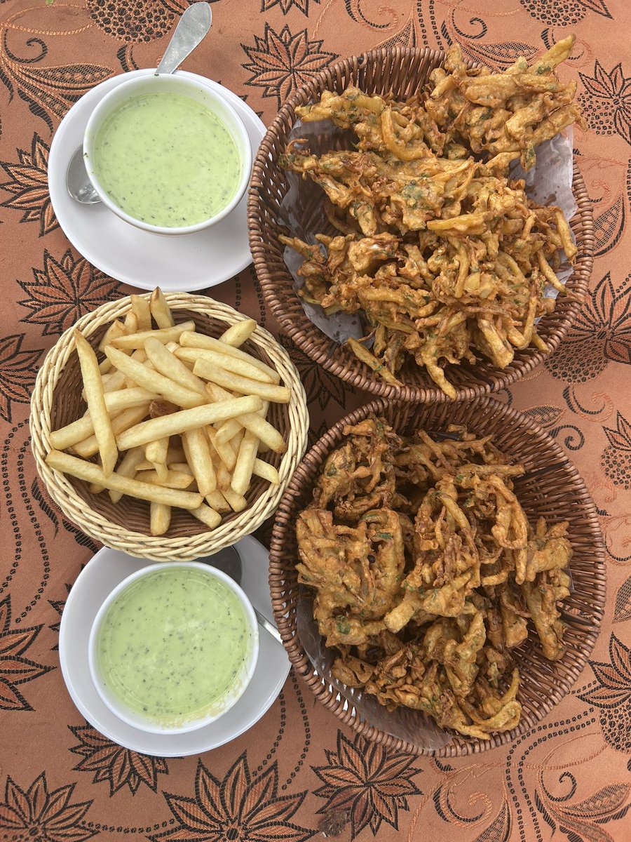 MadeInLyallpur's tweet photo. Flavourful Sunday !! https://t.co/af2U8A9CNc