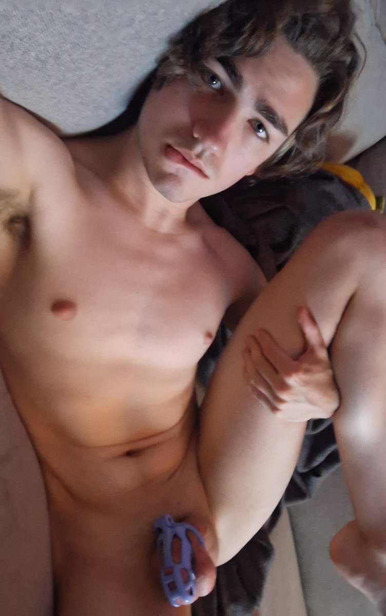 benhudsonxxx's tweet photo. Thank you all so much for 10k 🥳 you make me feel like such a good boy and cumslut 😍 https://t.co/Ui8eH2FpfZ