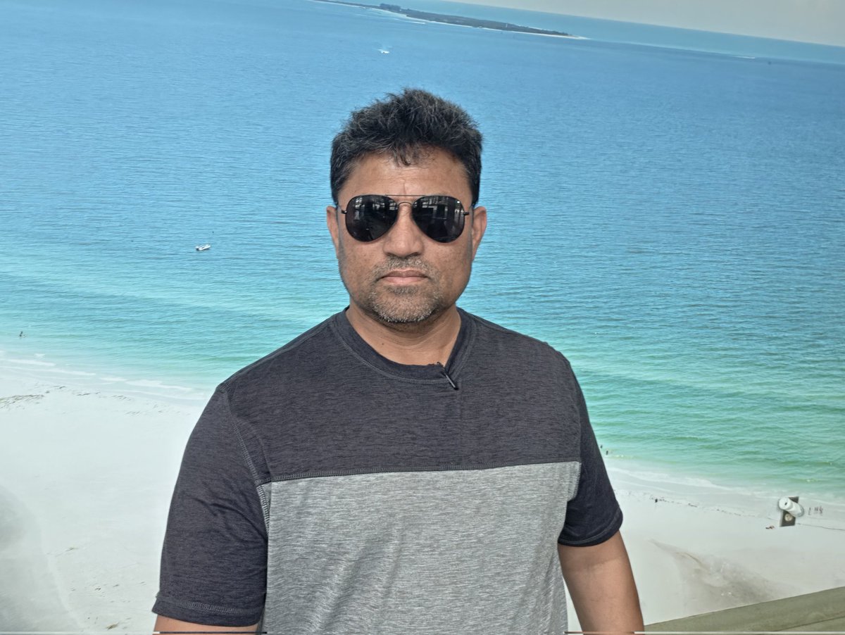 ProfDrTahaNazir's tweet photo. Florida, USA: From its scenic beauty to its vibrant atmosphere, every moment here is a reminder of the diversity and opportunities that make travel so meaningful. 
Dr. Taha Nazir
Scientific Researcher | Academic Writer | Social Activist
https://t.co/LtjZkwBGYT https://t.co/qBV8iZFTcc