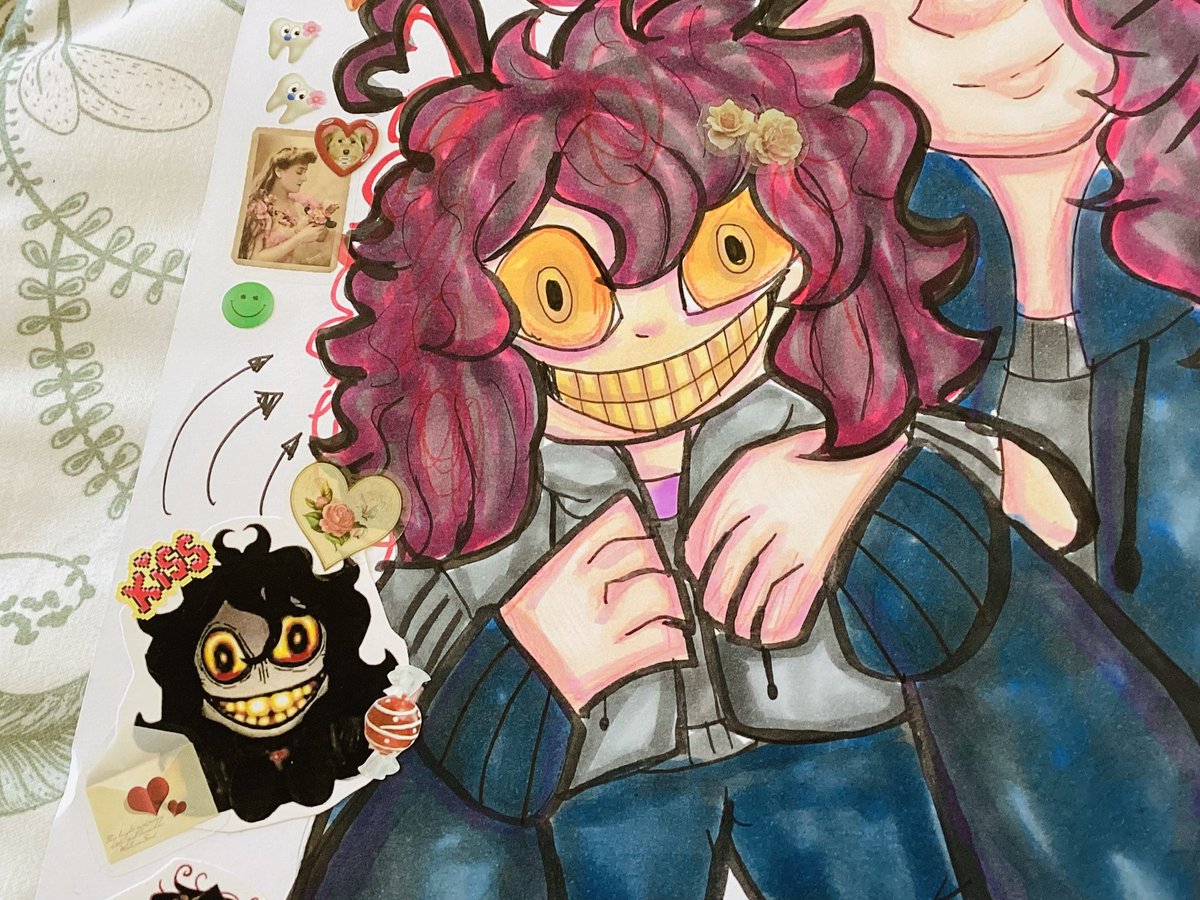 idiot_jester_'s tweet photo. "Drawing your muse helps you find inspiration again"
Or in this case, my boyfriend and the plushie I have of him :3 (more info in the alt!)
#jonhdoe #fanart #jonhdoefanart #johndoegame https://t.co/sfmrSZwI7l