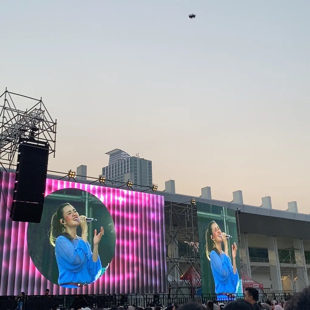 fgustsa's tweet photo. Super happy abis nonton yaya 🥹❤️ #Raisa #yourraisa https://t.co/DRnKJGE8dV