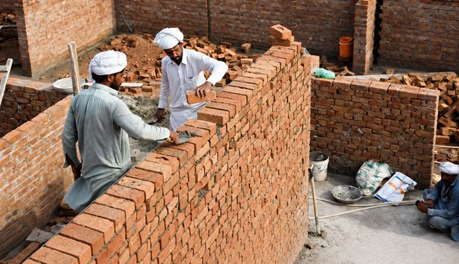 pak_bulletins's tweet photo. حکومت کا بڑا اعلان، گھر بنانے یا چھت ڈالنے کے لیے 5 سے 10 لاکھ روپے کا قرض ملے گا، طریقہ کار بھی سامنے آ گیا https://t.co/Sp3NnDevjE https://t.co/4xNQr7jDuL