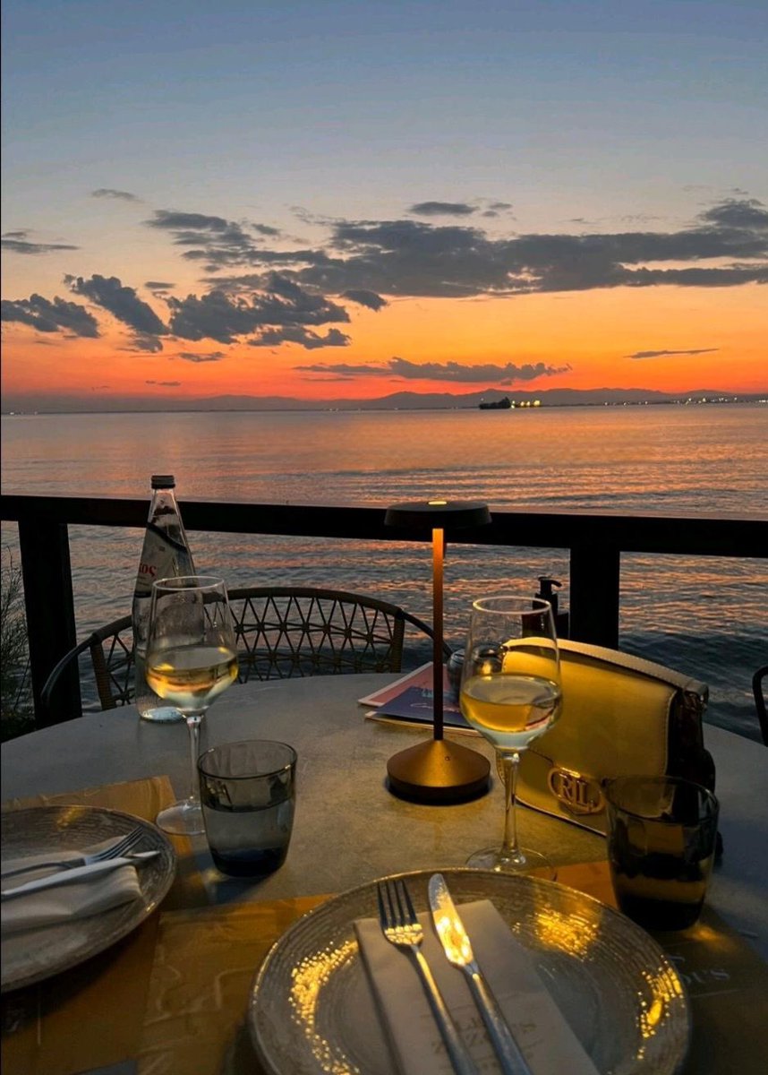 tmbIrpics's tweet photo. Kind of date 💞 with view https://t.co/wCH2wtrdPM