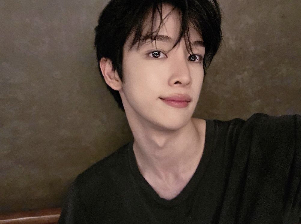 eeeunchan's tweet photo. https://t.co/enbmjGYVu7
