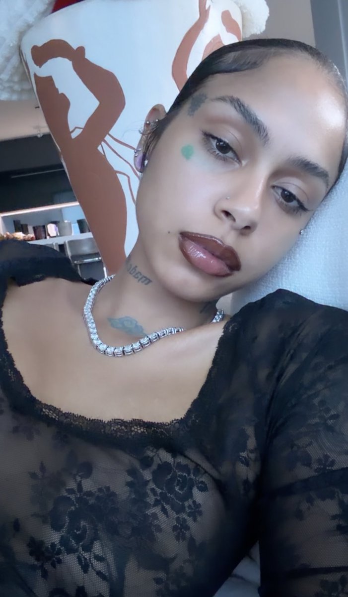 addictdfems's tweet photo. Giovanna Ramos🔥😍 https://t.co/mnIi2GVhE4
