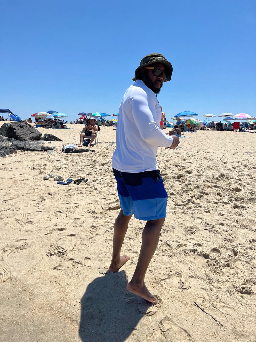 fimilinx's tweet photo. Time to reset, let the sand get between your toes and reset. https://t.co/bK0TnDrgIl