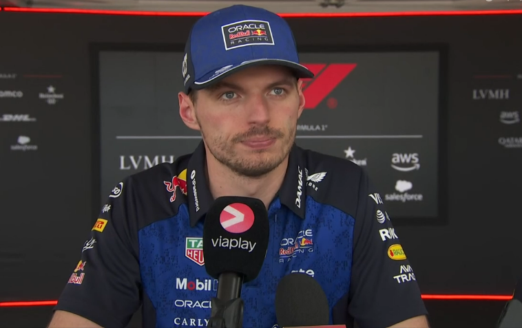 FormulaDirecta's tweet photo. Max Verstappen: "Ha sido un problema DIFERENTE (al del alerón trasero), pero ha tenido ek mismo resultado".

#F1 #BritishGP 🇬🇧 https://t.co/3U1vierzvf