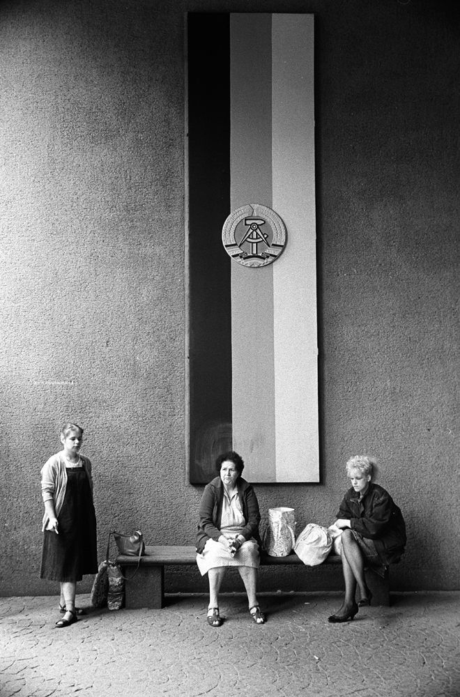 GDRvisuals's tweet photo. Once upon a time in East Germany https://t.co/DIY7ZqFrOu