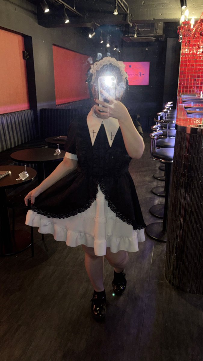 RoseraCafe_24's tweet photo. おきゅおわ！

本日もアミュなどありがとう存じました！
後半はバタバタだったけどたくさんの方とお話出来て嬉しかった！
そして初めてのプレゼントとっても嬉しかったです✨️😭✨️
本当にありがとうෆ

明日はフリコス！みんな来てね！
またお待ちしております！

次回 7/6 ෆ19:00-25:00ෆ https://t.co/xlGF6ae1GJ