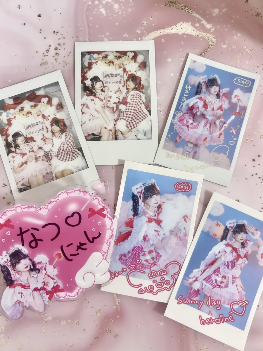nyantlip's tweet photo. #恋汐りんご生誕2026
今年も最高の生誕でした🍎🪽
絶アイを汐ちゃんが歌ってくれたのが嬉しくて普通に声出たしめっちゃ沁みてアイドルのライブで初めてちゃんと泣いたかもしれない😭💘ずっとアイドルでいてくれて本当にありがとう😭💘
今年は浴衣な三つ子ちゃんでした👘💗ネイルも揃えてみた💅 https://t.co/gyMalEJ9rh