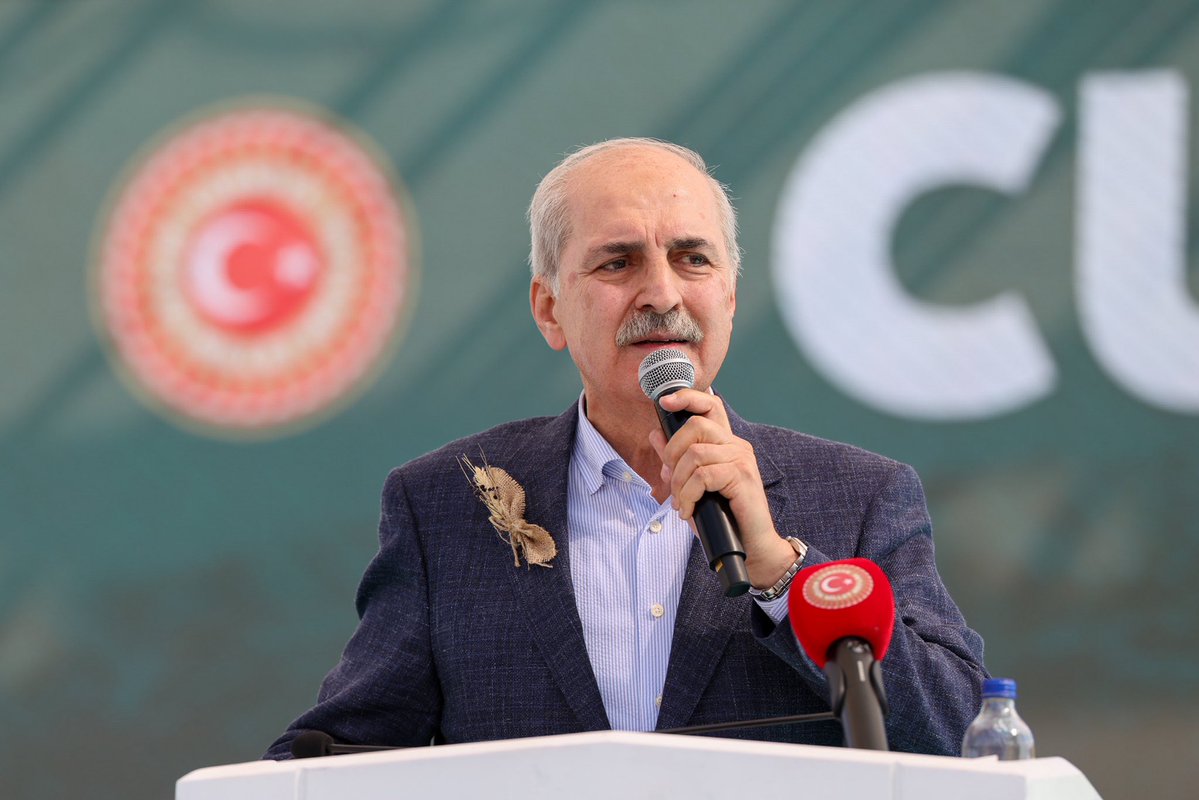 TBMMresmi's tweet photo. Türkiye Büyük Millet Meclisi Başkanımız @NumanKurtulmus, Şırnak Cudi Dağı Sefine bölgesinde düzenlenen "Hz. Nuh'u Anma Merasimi"ne katıldı. https://t.co/oBUUFSBjzO