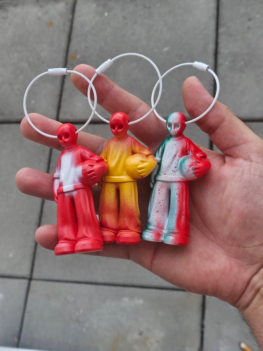 Enamel_Kiln's tweet photo. Ils sont enfin disponibles ! 🌍⚽

5 jours pour les précommandes ! Après, ils ne seront plus jamais disponibles.

20 € l'unité

🌎 Livraison dans le monde entier
🔗 Lien en dessous 👇 https://t.co/8Fd4PSWq2q