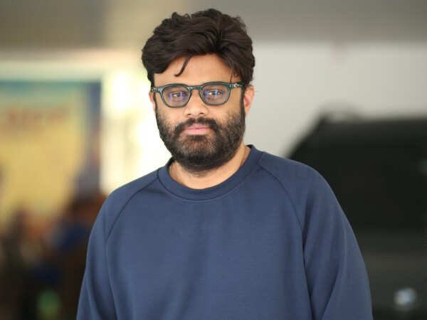 iammoviebuff007's tweet photo. #VishwanathAndSons Producer Nagar Vamsi sounds super confident about the film..🔥

"After Karuppu, My confidence has increased.. I've seen the film.. Cinema 200% Blockbuster..💥 I can surely say that people won't even think twice to come to theatre and enjoy this film.. it's that good.. It's a sureshot film.. Proper family cinema..❣️ It'll get a proper wide release.."