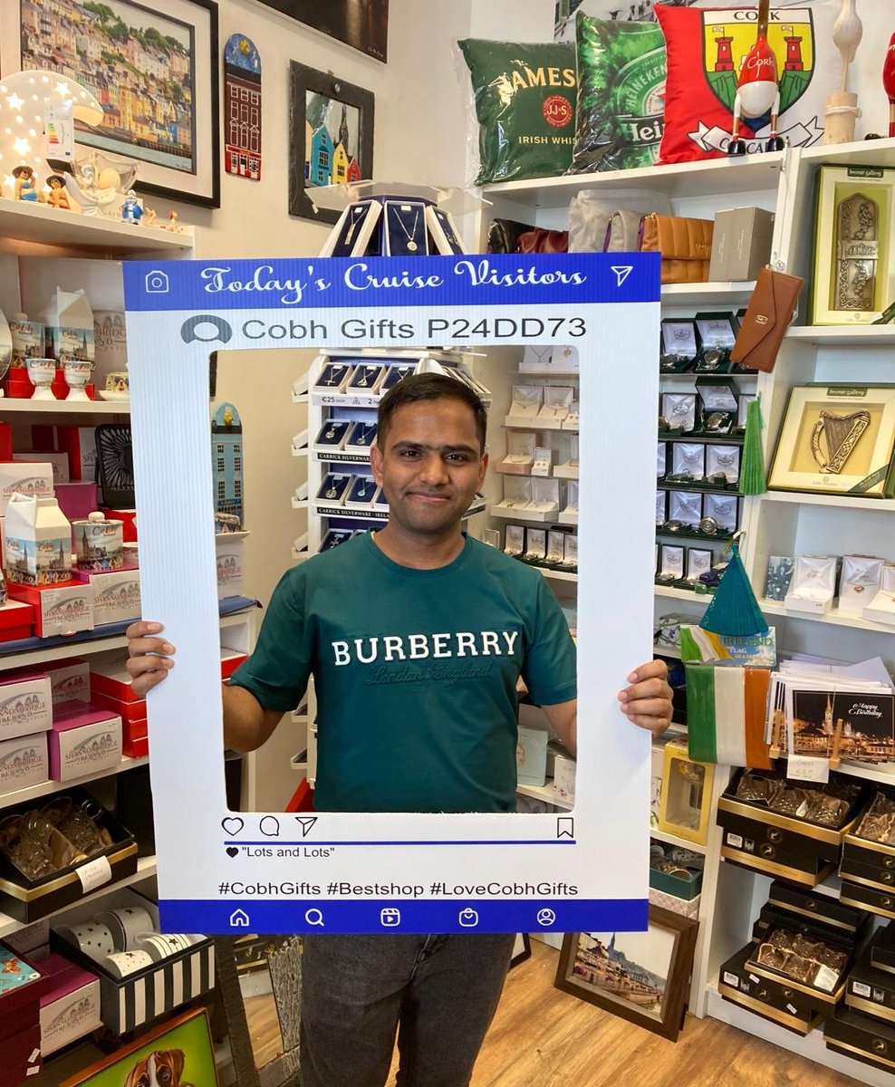 C1McD's tweet photo. Thanks for calling 🚢

Great atmosphere in town from early morning and fantastic to have crew members from @pandocruises Britannia call while enjoying their visit in Cobh. 👍

#Britanniacrew #loveCobh #Cobhgifts

@CobhTourism @CruiseRoomEire @CruiseEuropeCom @PortofCork https://t.co/5DULpXAdw8