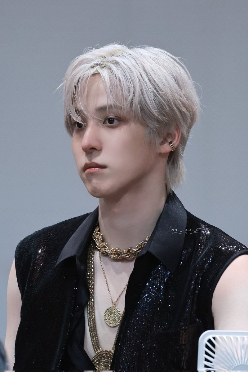 h68JuJ5x4D87570's tweet photo. 260704 Yunho 
#ateez #yunho #윤호 https://t.co/KoMZP8TDc2