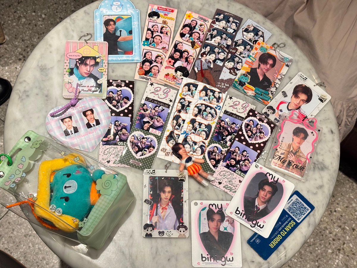 narakppwin's tweet photo. Happy me at phuwin’s birthday event! 🩷 
@phuwintang 

Thank you for all the birthday event organizers yang udah siapin semuanya sampai event nya bisa berjalan lancar hari ini, it was so fuuuuun! Ditambah yang dateng juga ramah-ramah semuanya🫰🏻i feel so loved pas acara tadii🤍

OUR STAR PHUWIN 23rd
#23rdHoneyThePHUWINDay
#Phuwintang