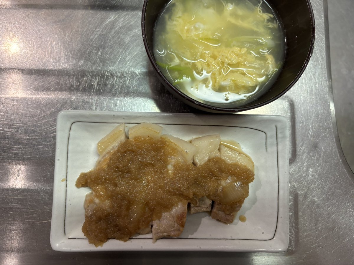nagi04170's tweet photo. 今日の夕飯 https://t.co/PkmyZpFgyQ