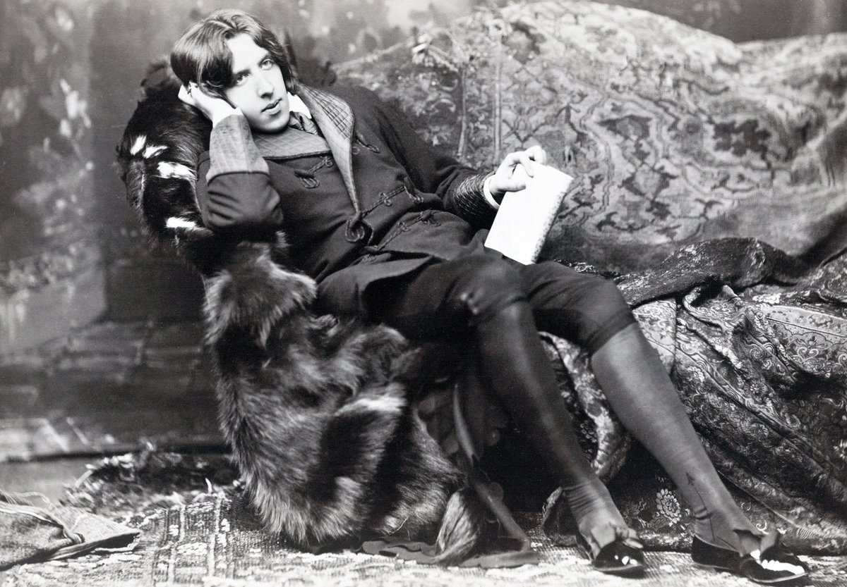 philosway's tweet photo. “A homeless man died of hunger but there was food at his funeral.”

— Oscar Wilde https://t.co/fpxtTgdsIM