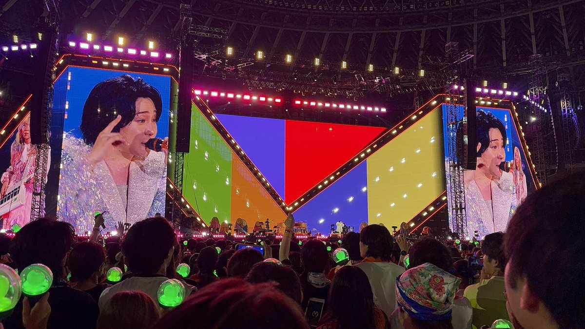 sunsyuhff's tweet photo. もっと早くに出会いたかった😭😭
まだまだにわかすぎるけど圧倒された、、、
聞きたい曲ほとんど聞けた‼️

#ゼンジン未到とイミュータブル https://t.co/DzDJtw3imq