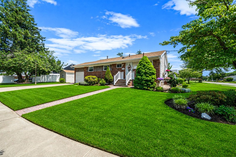 RealtyDirectNY tweet picture