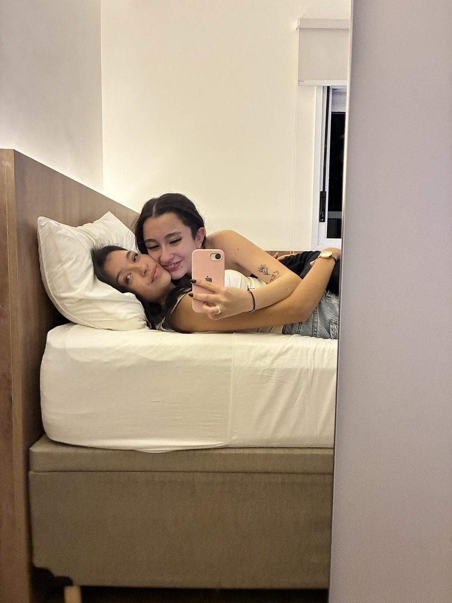 yzsdudix's tweet photo. o melhor sentimento que meu coração já conheceu. https://t.co/u5zAkFVNUZ