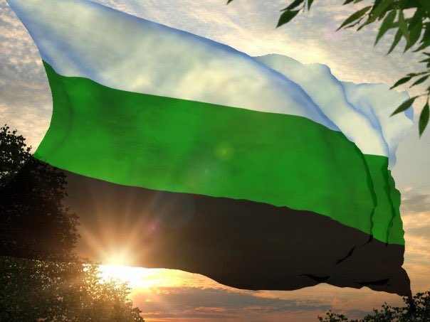 akhmerov_marat's tweet photo. Уральская Республика просуществовала чуть более четырёх месяцев.
Однако сама идея Уральской Республики жива и по сей день. После деколонизации России на построссийском пространстве обязательно появится свободная и независимая Уральская Республика.  
https://t.co/KzzsrB2RR6 https://t.co/Yuwo48vlAp