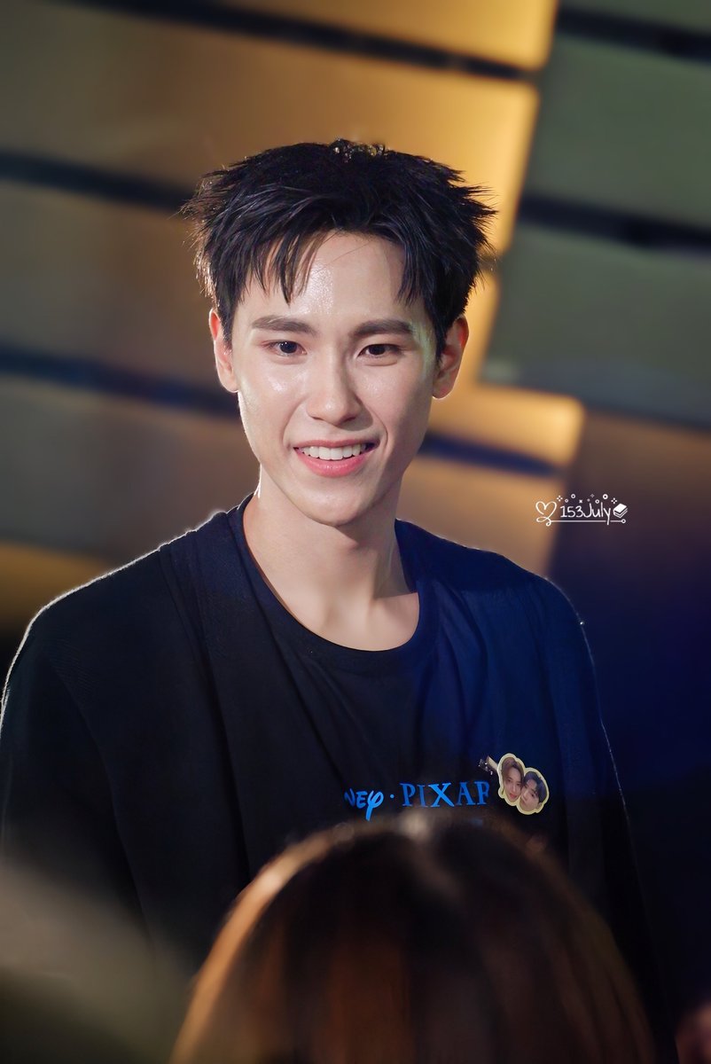 153July's tweet photo. ตี๋บ้านนี้ก็หล่อเหมือนกันนะเนี่ยยย 🤭

JUNIORMARK JUMMO X TSR5

#SFxJuniorMarkJummo
#markjrtn #JuniorMark #JUMMO https://t.co/vVAQEShStj