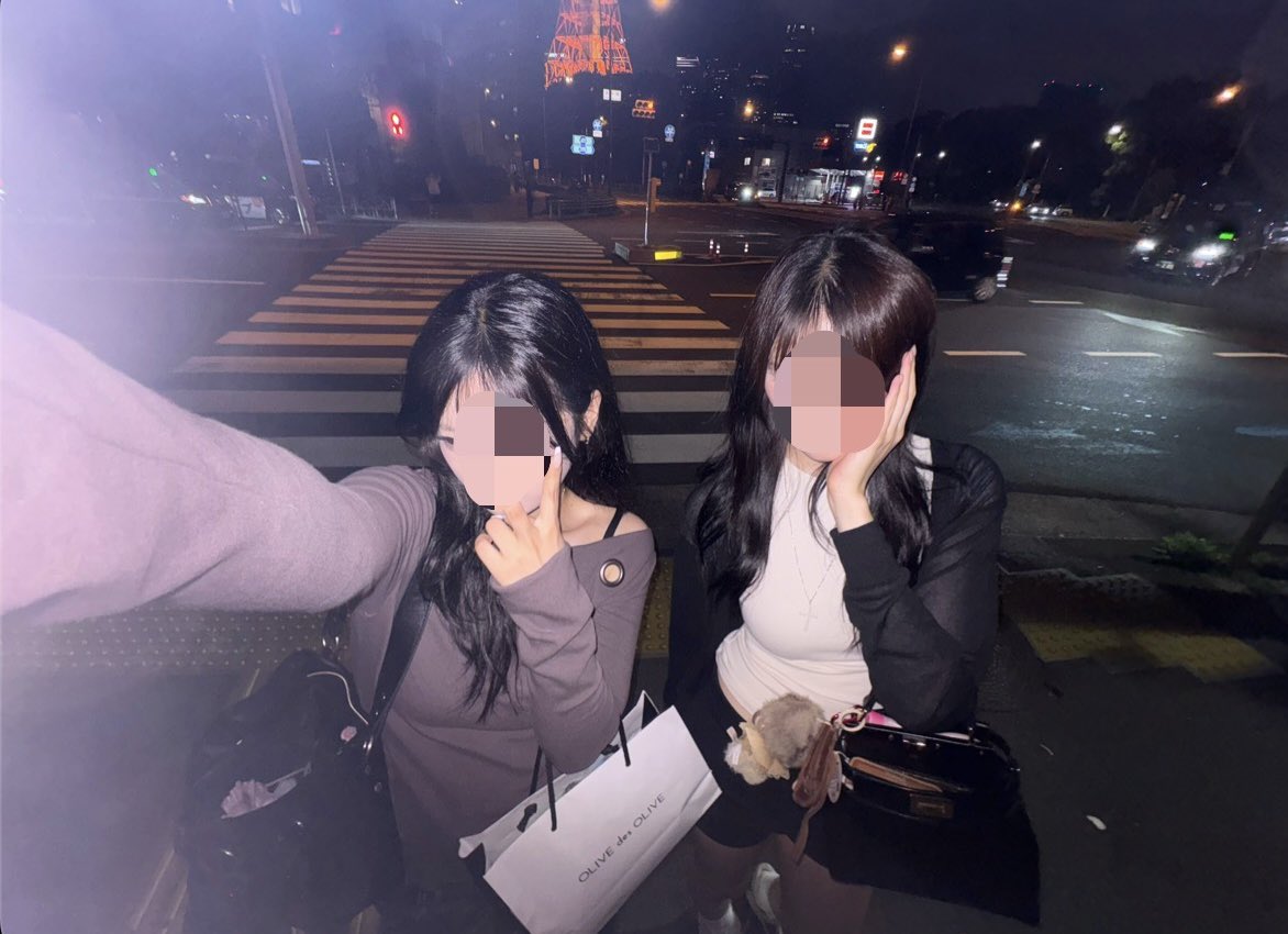 yuruchu's tweet photo. 🗼🖤 https://t.co/GazgypSzhX