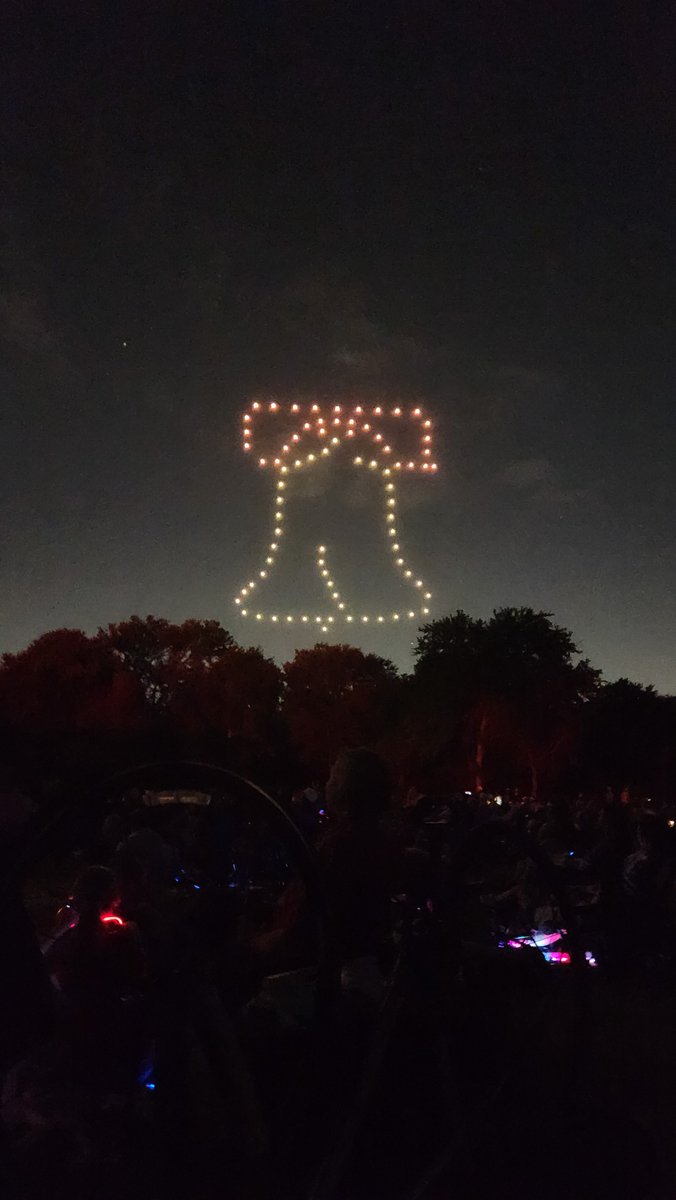 TrueAlexRector's tweet photo. Awesome #fireworks and #droneshow @cityofkellertx this year - Happy Independence Day https://t.co/7dFqRrWQKa