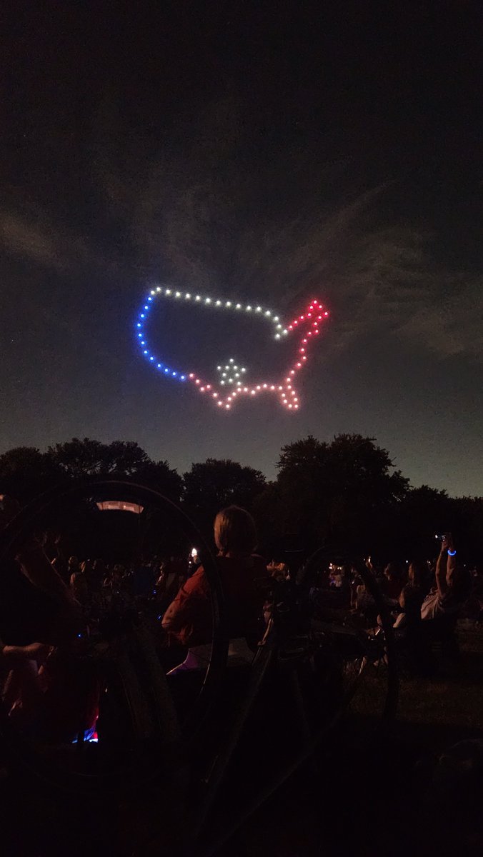 TrueAlexRector's tweet photo. Awesome #fireworks and #droneshow @cityofkellertx this year - Happy Independence Day https://t.co/7dFqRrWQKa