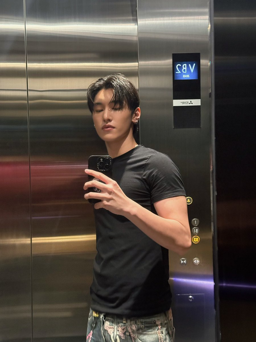 Toon4on__'s tweet photo. รัก “U” มากจริงๆ

iZ DDMMYY Busking 3
#ไอซีซิ่งบัสกิ้งวันเดือนปี3
#onebangkok https://t.co/n1k1dtNVNX