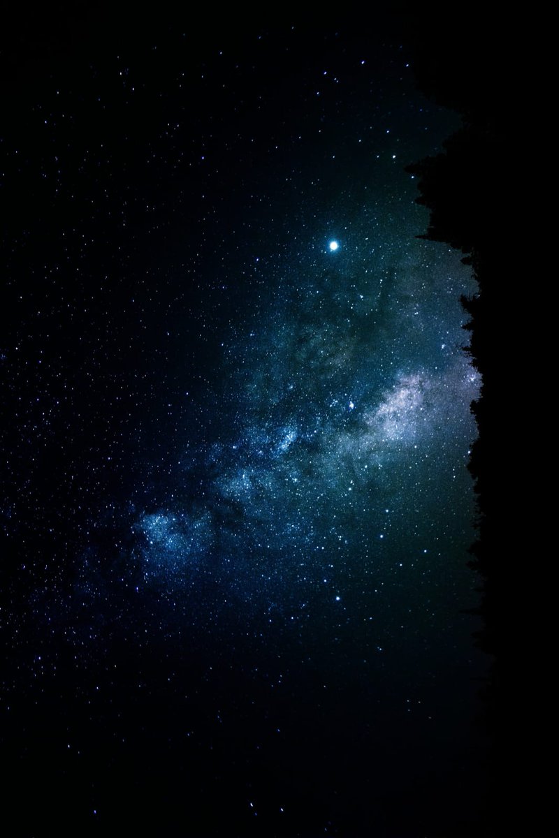 spacevibex's tweet photo. Night sky magic. 🖤 https://t.co/GAYTjbb8oL
