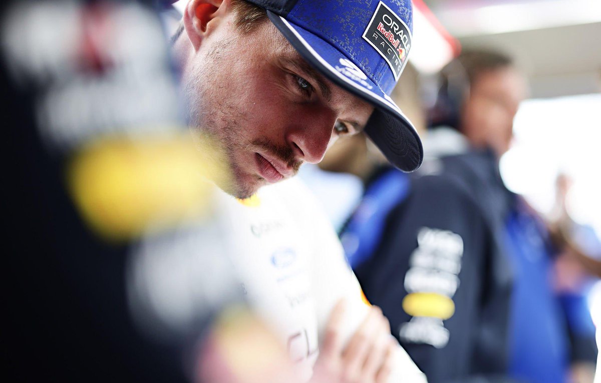 SCUDERIAFEMBOY's tweet photo. max about the issue with the rear wing not fully closing: “one time it's okay, but two times it's becoming dangerous for myself.” https://t.co/JajbHZas8p
