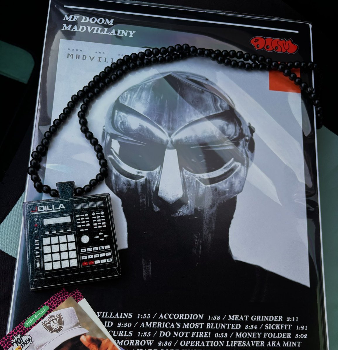 anthrtime's tweet photo. my wooden j dilla mpc chain is one of my most prized possessions https://t.co/iYBNzdtsmg