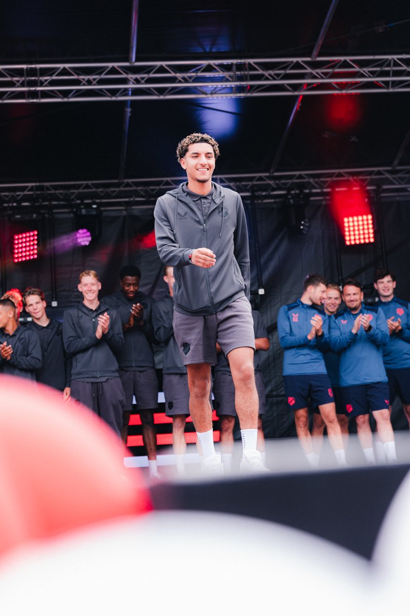 fcutrecht's tweet photo. ⚽️ Ook Jong FC Utrecht heeft de eerste oefenwedstrijd van de voorbereiding gespeeld

📌 Vrijdag speelde de ploeg van Mark Otten tegen Werder Bremen II. Massien Ghaddari scoorde voor de beloftenploeg in het duel dat met 1-2 werd verloren. https://t.co/WP56Y9zW5i