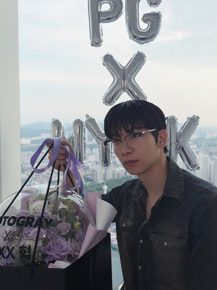 kimjyans's tweet photo. idk how to explain but post-enlistment hyogi is just so different LIKE I KNOW HE'S GOOD LOOKING BUT HE GLOW UP EVEN MORE https://t.co/WP2cSD1m59