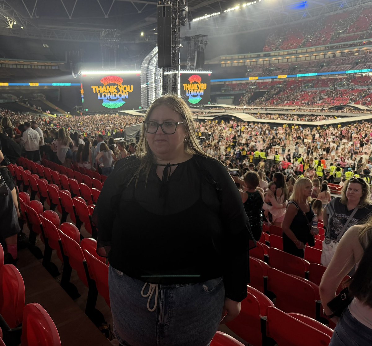 Jayne_Rutterx's tweet photo. Thank you Harry, an amazing run of shows https://t.co/Scwah8OOpv