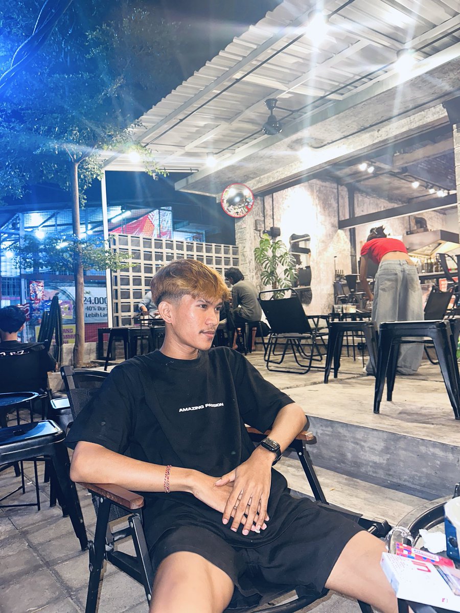 mas_agusm's tweet photo. Sepi amat 👣 https://t.co/bg0wLh8ck2