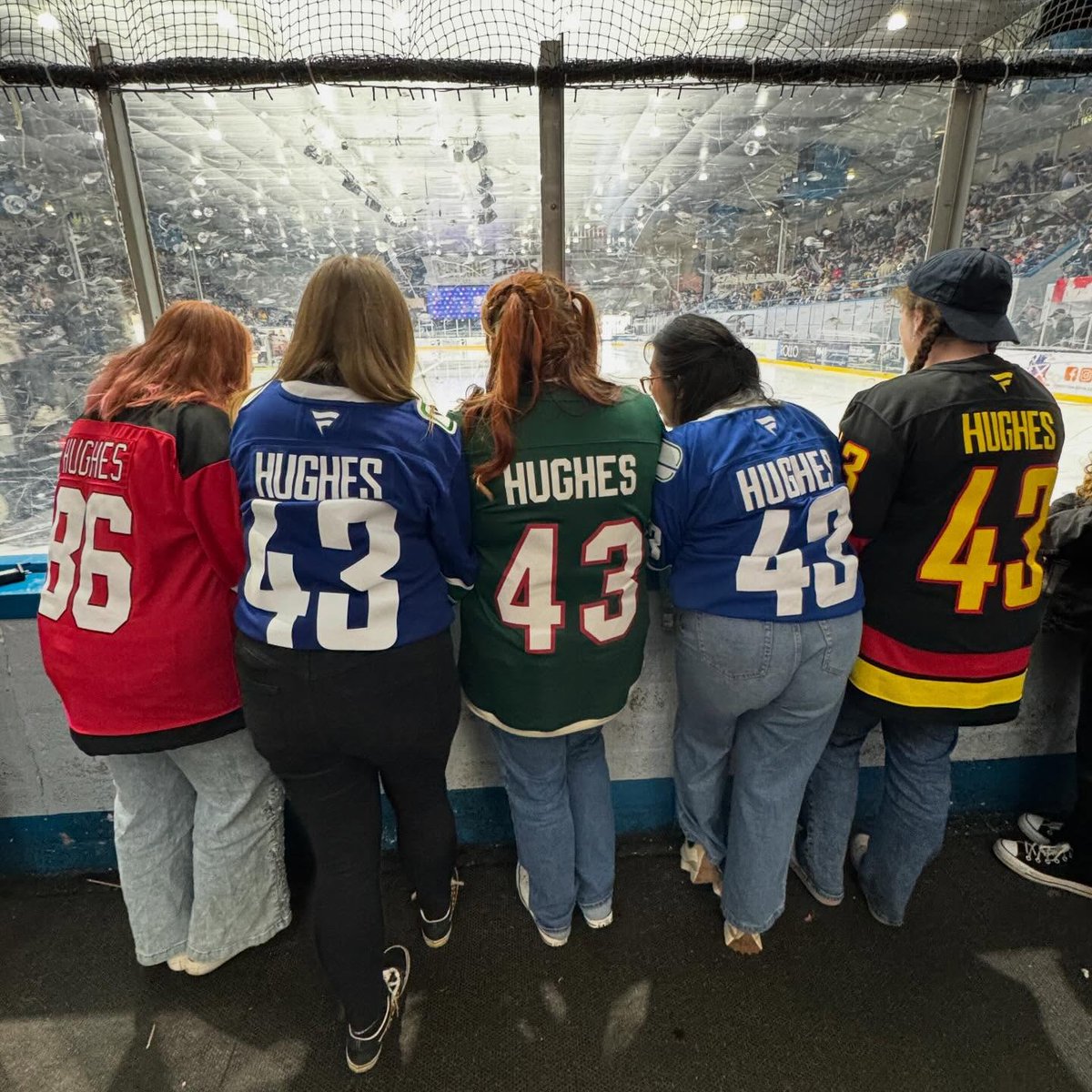 NHL's tweet photo. Love from Scotland 🏴󠁧󠁢󠁳󠁣󠁴󠁿

These fans were rocking their Jack Hughes and Quinn Hughes jerseys across the pond at the Scotland Ice Hockey Cup! 🏒

(📸: IG/scotlandicehockey) https://t.co/jpsAbHDChW