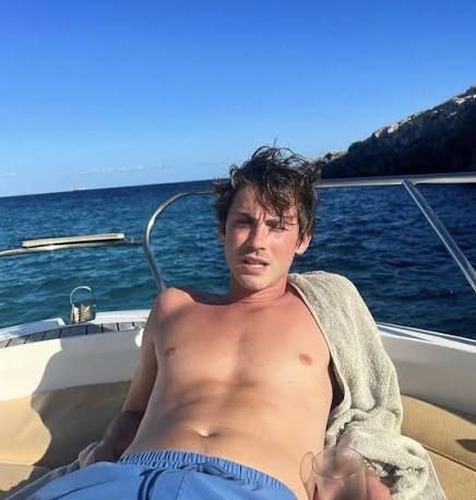 tributosafamoso's tweet photo. Top 50 Celebrities Men

31 Logan Lerman https://t.co/Sgz8OMUZho
